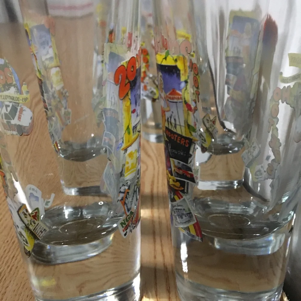 New Bundle Of 2 Hooters Rare Vintage 20th Anniversary Tall Heavy Shot Glasses